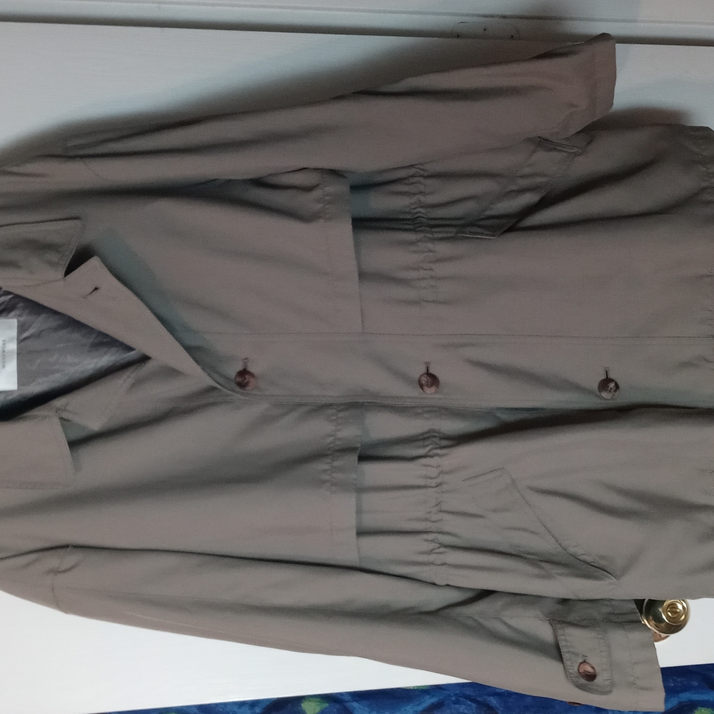 Bill Blass Menswear Light Coat